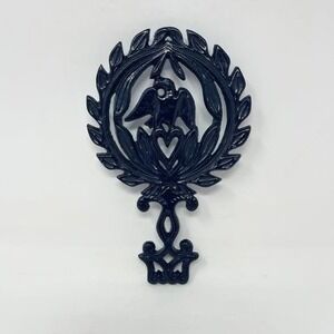 VTG Cast Iron Trivet Stand Eagle Heart Navy Blue‎ Americana Kitchen Decor